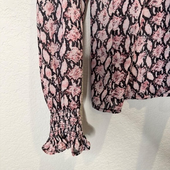 sen Pink & Black Smocked Long Sleeve Snake Print Sheer Blouse - Size XS - EUC - Picture 3 of 7